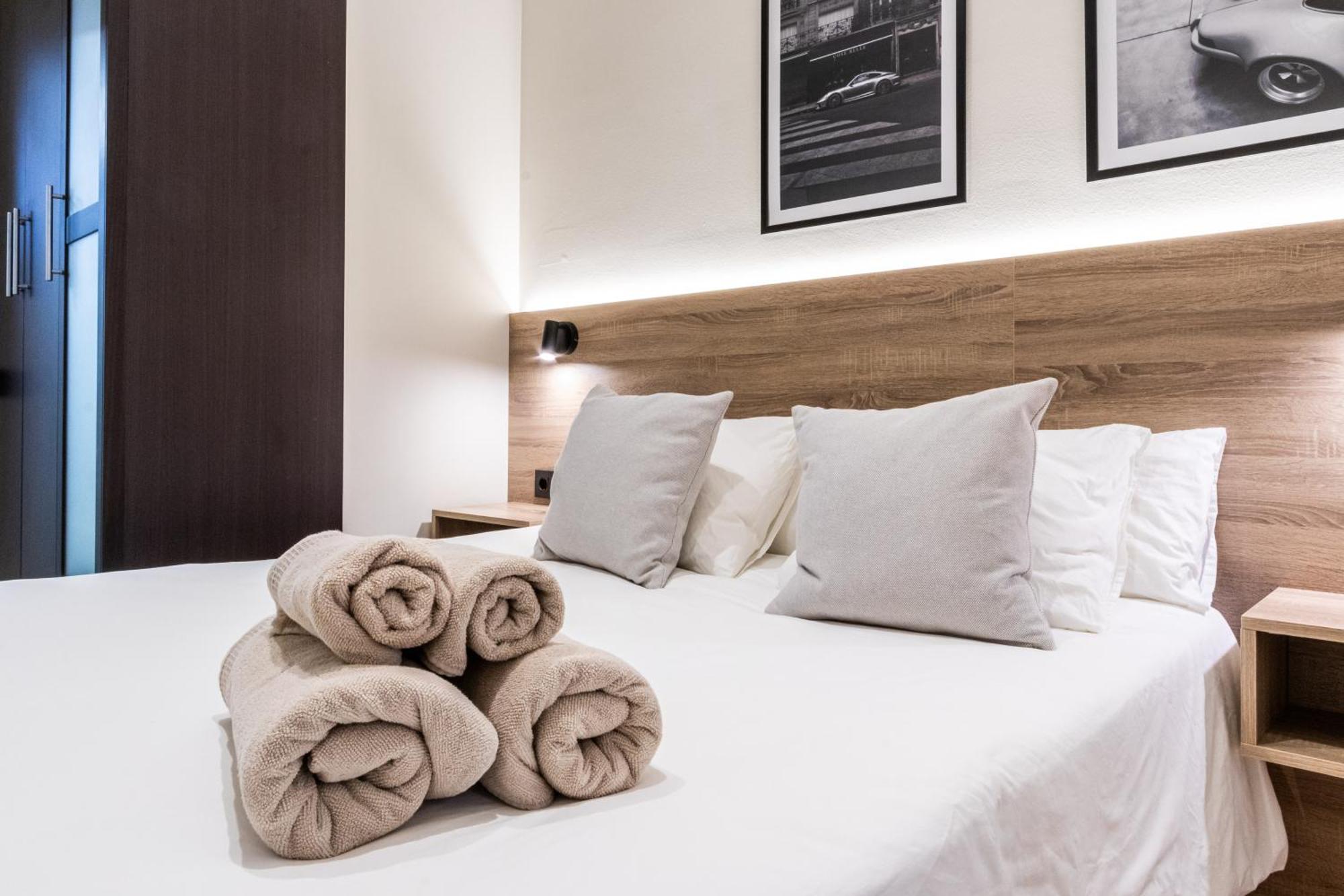Exclusive Apartments Barcelona 4 Personas St Pere Terrassa Luaran gambar